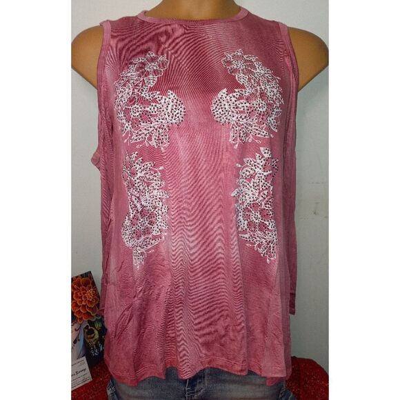 Liberty Wear Floral Vines Cold Shoulder Top - Picture 1 of 6